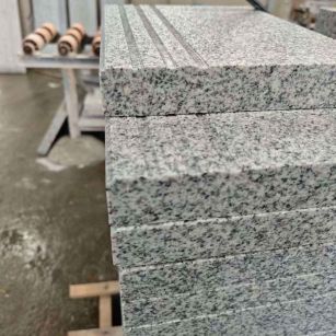 安康芝麻白楼梯踏步