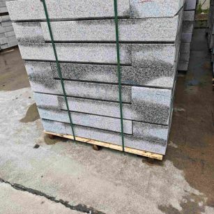 安康芙蓉白路牙石，马路牙子