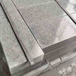 安康芝麻灰 芝麻白 路牙石 路侧石 马路牙子